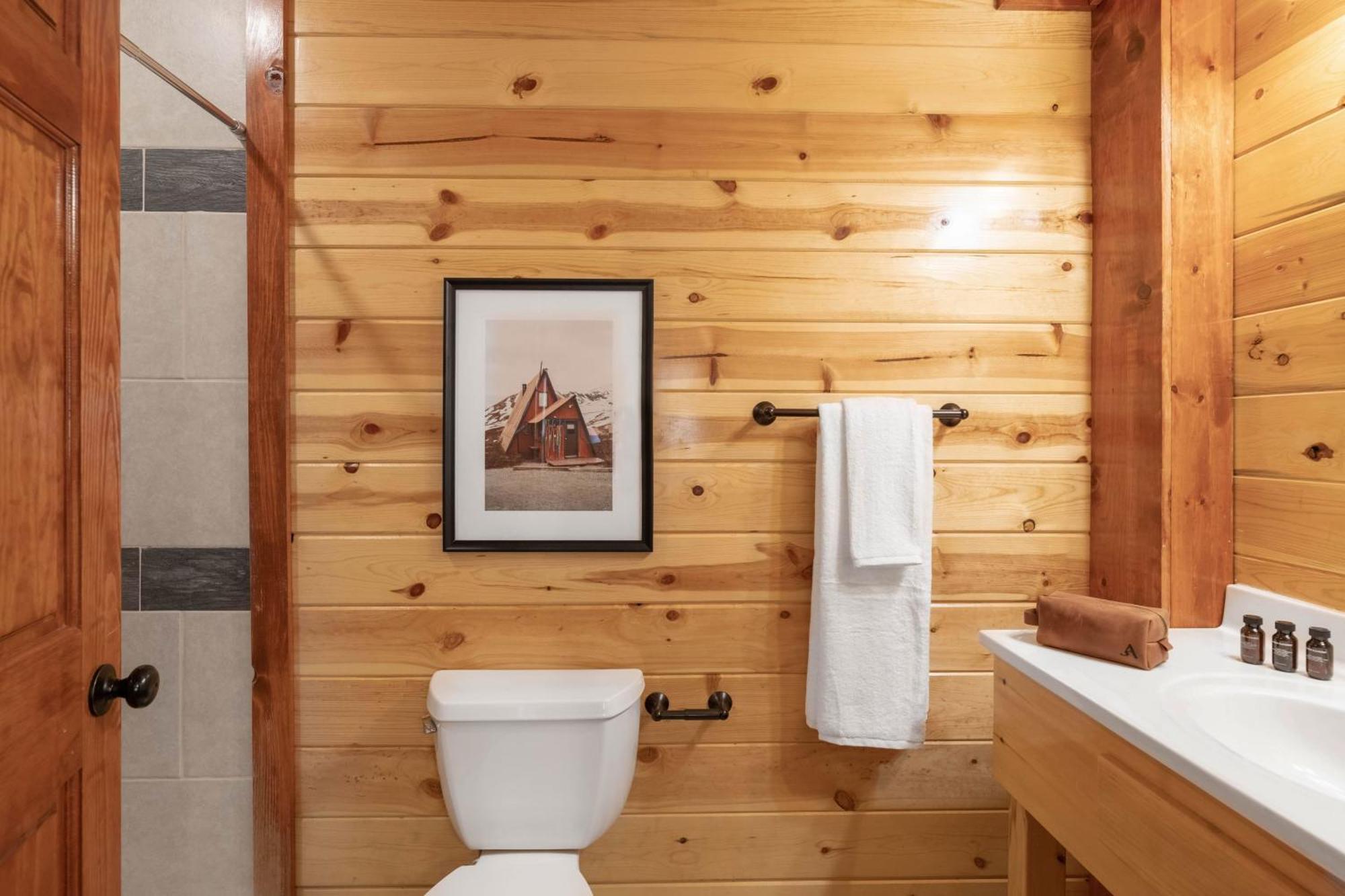 Sugarland By Avantstay Sleeps 28 Home Theatre Two Hot Tubs Indoor Pool Incredible Views ピジョンフォージ エクステリア 写真